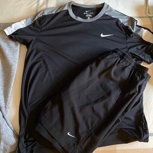 Nike Men’s Dri Fit Tennis Shirt and Shorts set